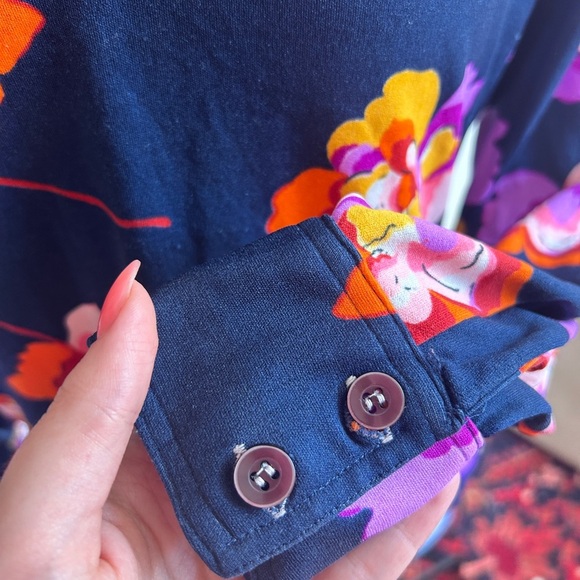 Vintage 70s Floral Blouse – Bold Pop Art Print - Picture 5 of 6